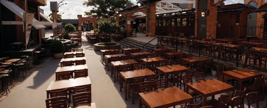 Praça de alimentação do complexo