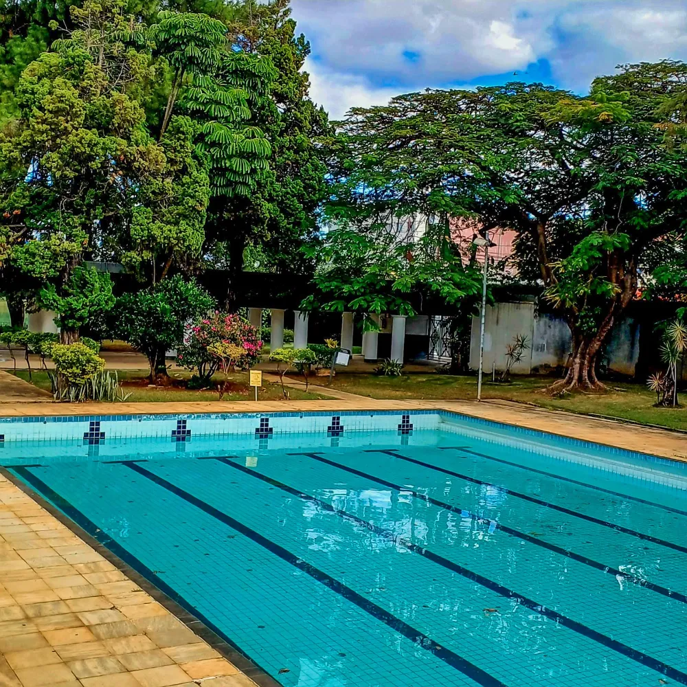 Piscina semiolímpica do clube parceiro